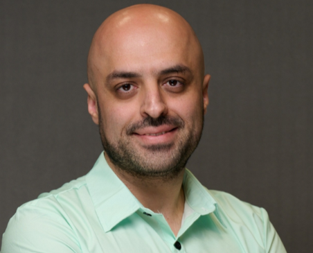 Dr. Ismail Deniz